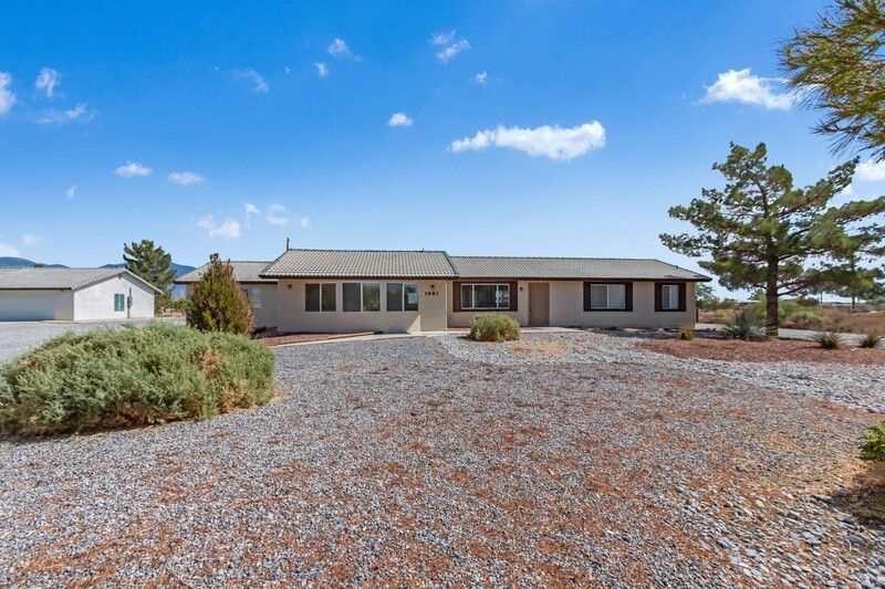 1681 Appaloosa Ln, Pahrump, NV 89060
