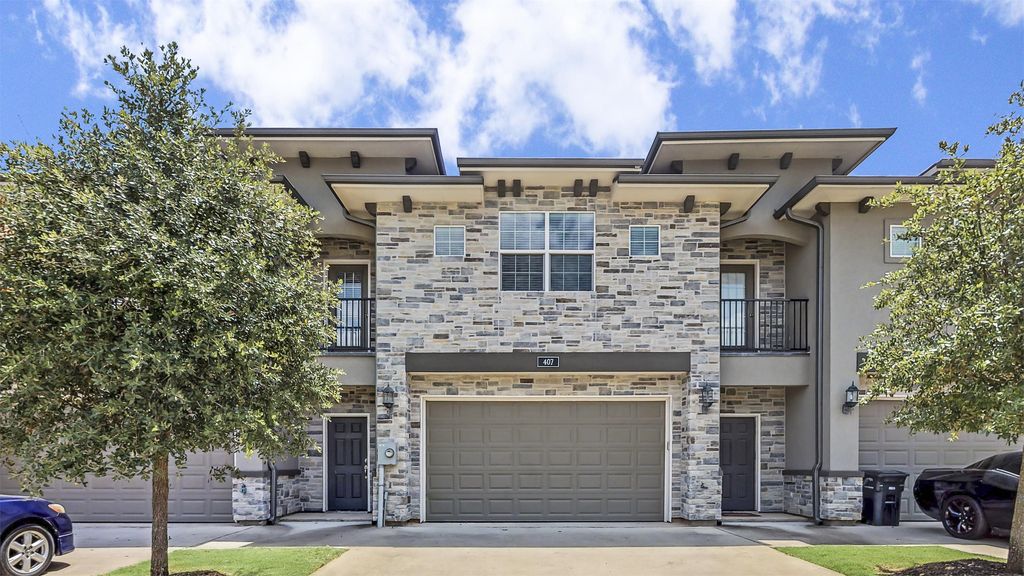 407 Kate Ln, College Station, TX 77845