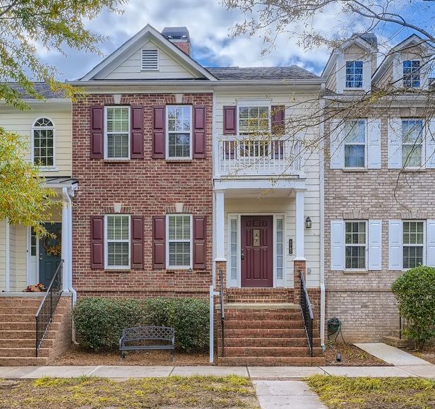 3762 Lake Point Blvd, Suwanee, GA 30024