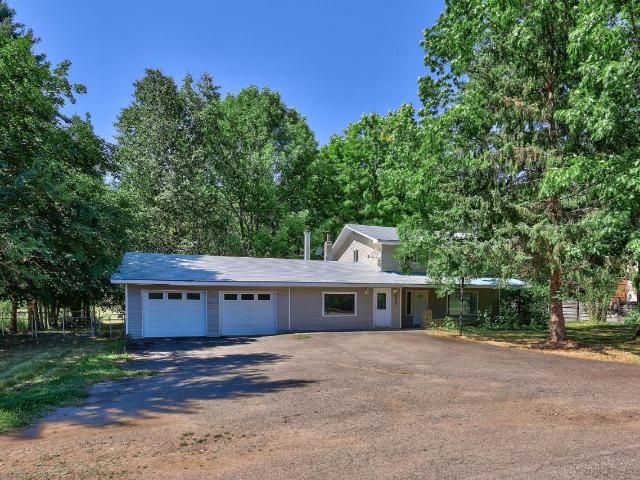 985 Old, Clearwater, KS 67026