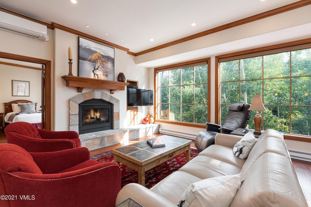 31 Avondale Ln #207, Beaver Creek, CO 81620