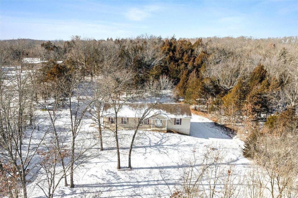 2301 Stonehouse Rd, De Soto, MO 63020 Trulia