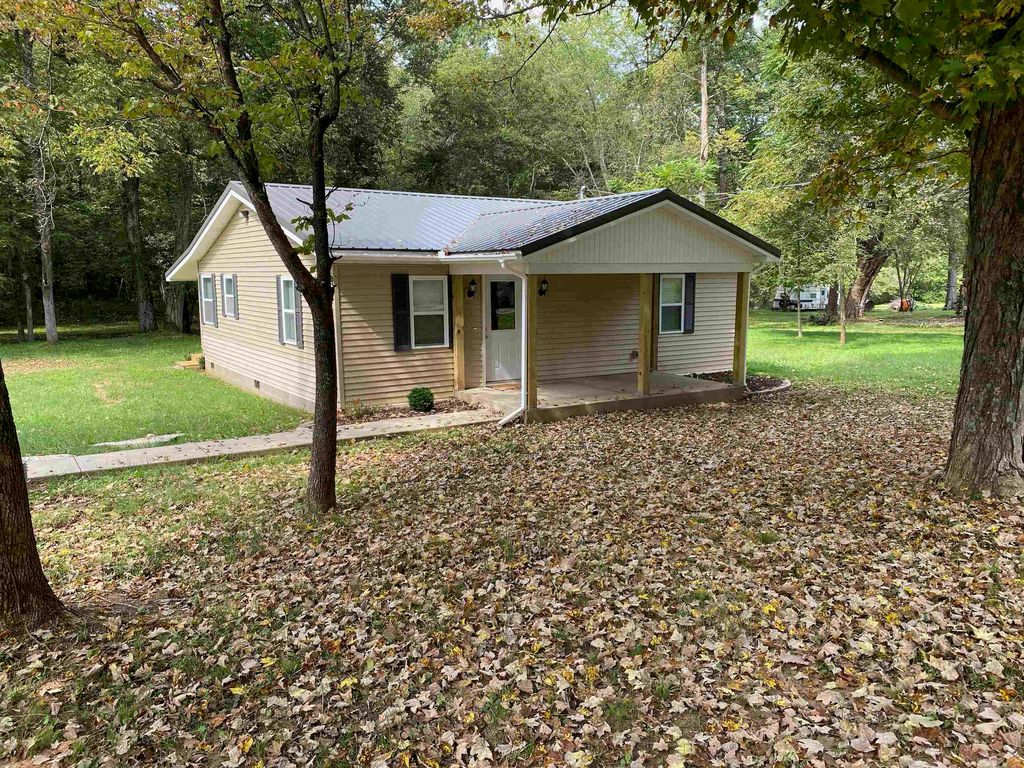 1703 Newtown Rd, Russellville, KY 42276