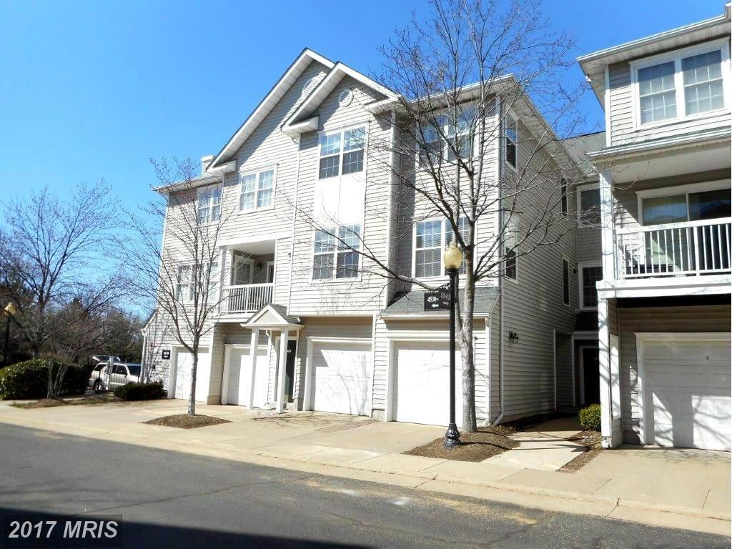 4524 Superior Sq #4524, Fairfax, VA 22033
