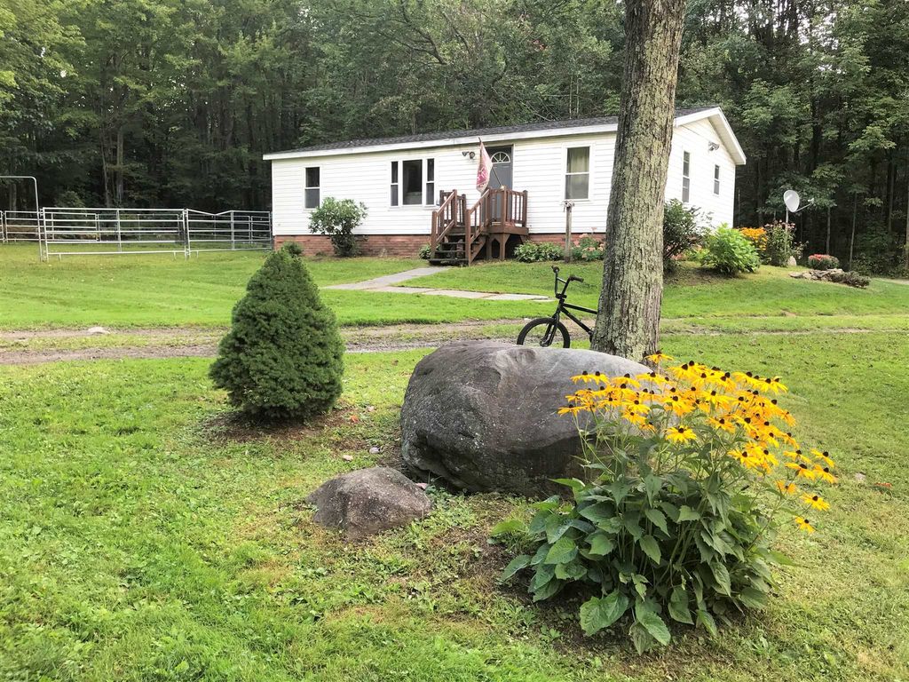 16 Devoe Dr, Averill Park, NY 12018 Trulia