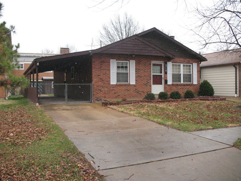 3710 Berger Ave, Saint Louis, MO 63109