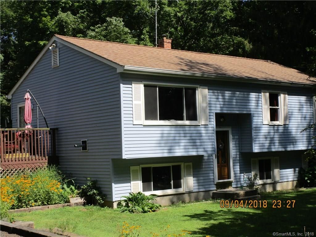250 Herrick Rd, Brooklyn, CT 06234