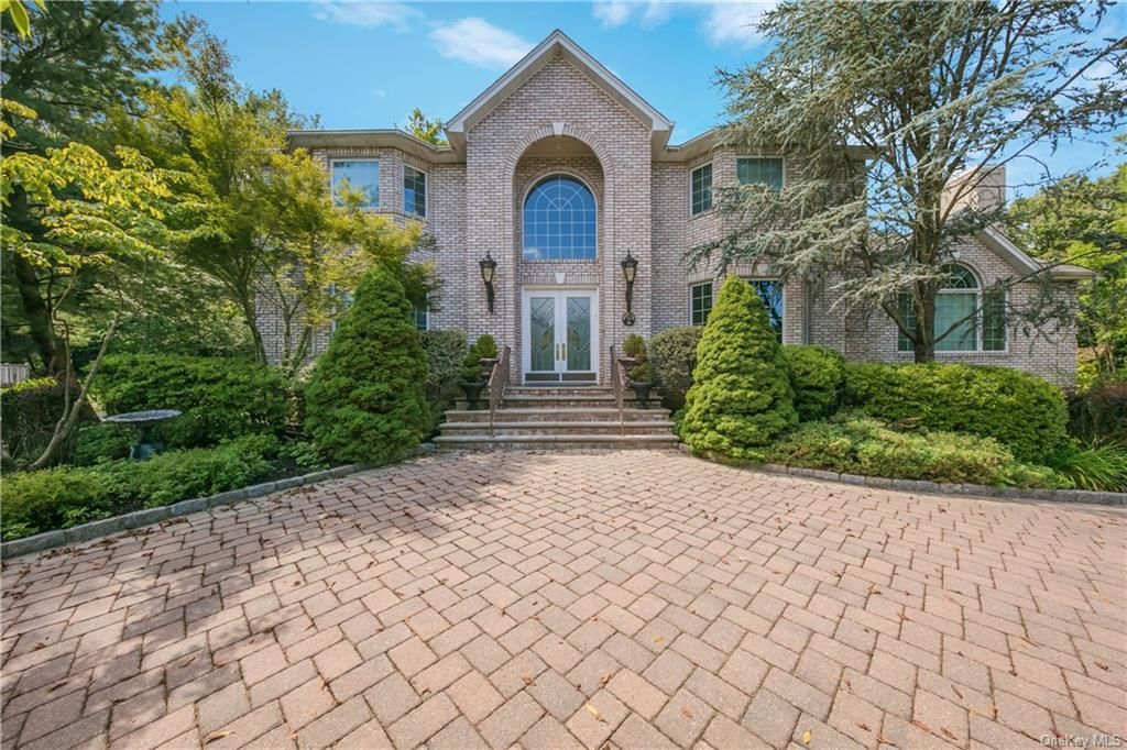 46 Roberts Rd, New City, NY 10956
