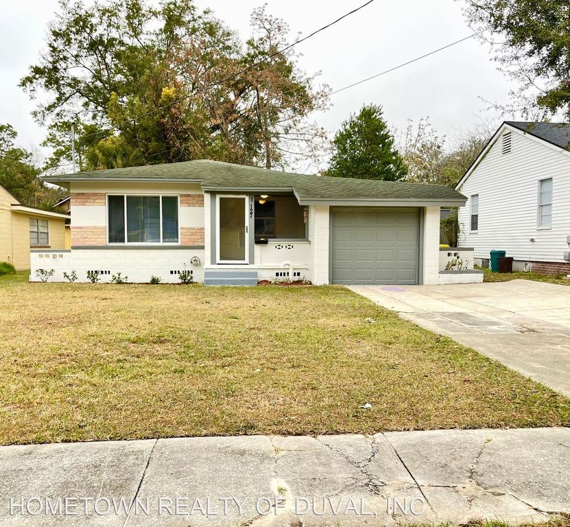 1127 Bunker Hill Blvd, Jacksonville, FL 32208