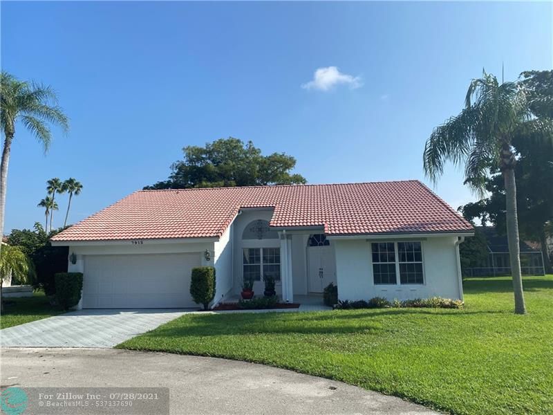 7912 NW 86th Ter, Tamarac, FL 33321