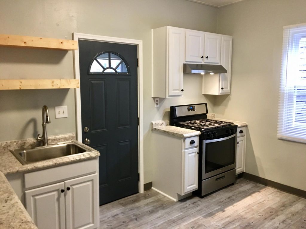 6490 Library Road South Park Township PA 15129