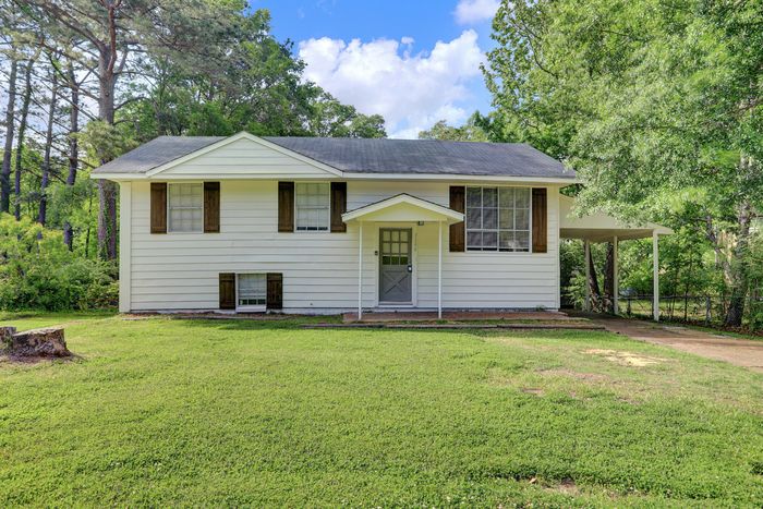 3346 Patterson Dr, Pearl, MS 39208