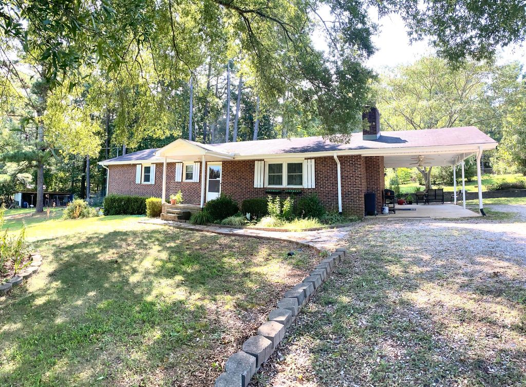 1749 N Old Carriage Rd, Rocky Mount, NC 3 Bed, 2 Bath SingleFamily