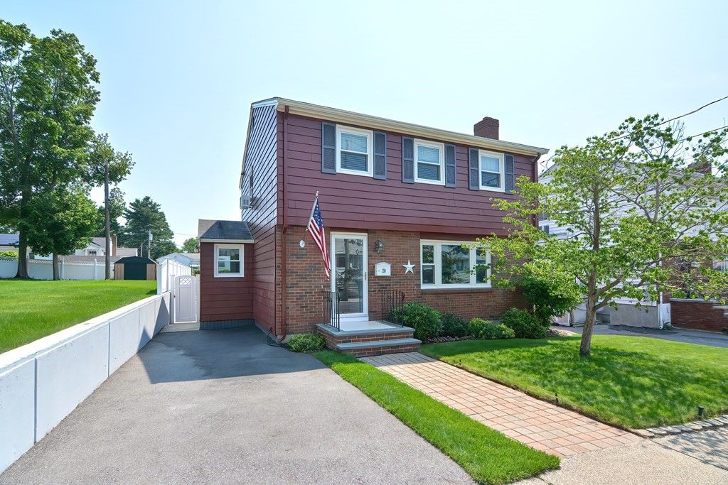 20 Brentwood St, Malden, MA 02148