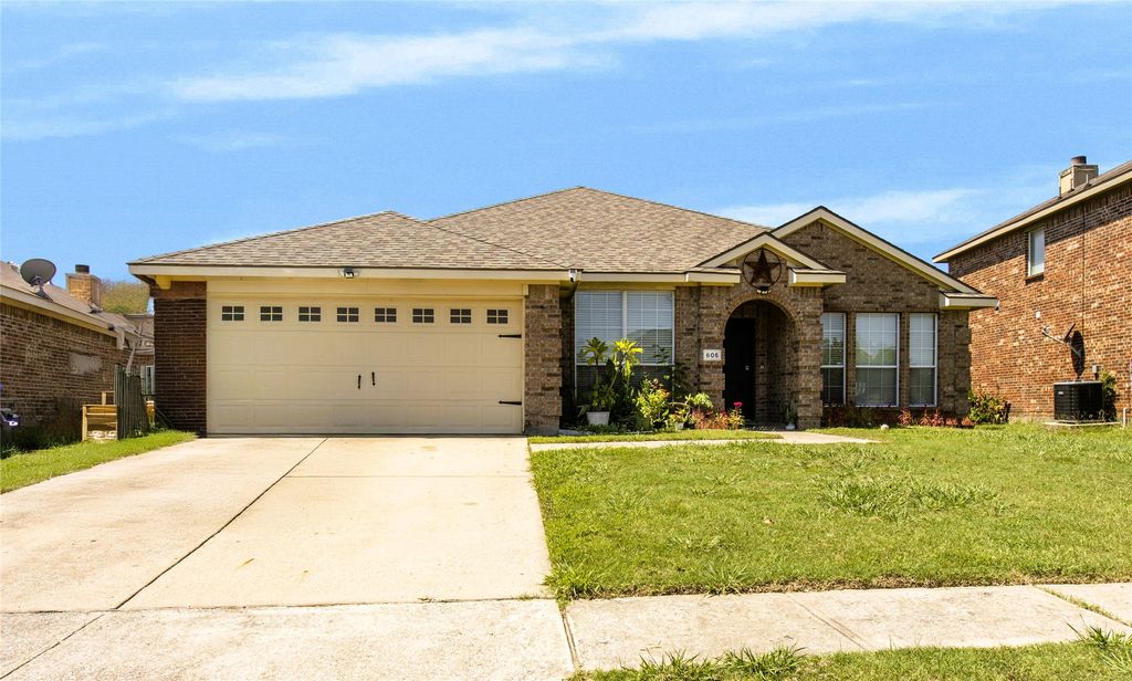 605 Chestnut Ct, Royse City, TX 75189