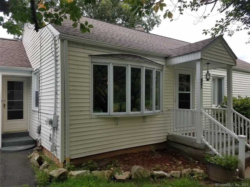 87 Geduldig Ave, Bridgeport, CT 06606