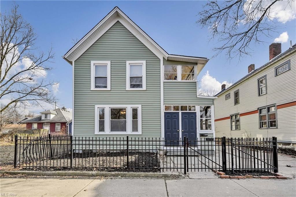 4109 John Ave #1, Cleveland, OH 44113