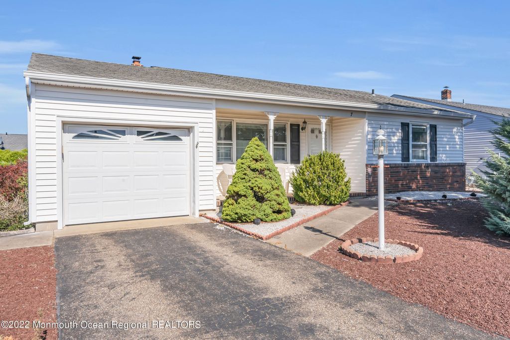 7 Mapleton Road, Toms River, NJ 08757 Trulia