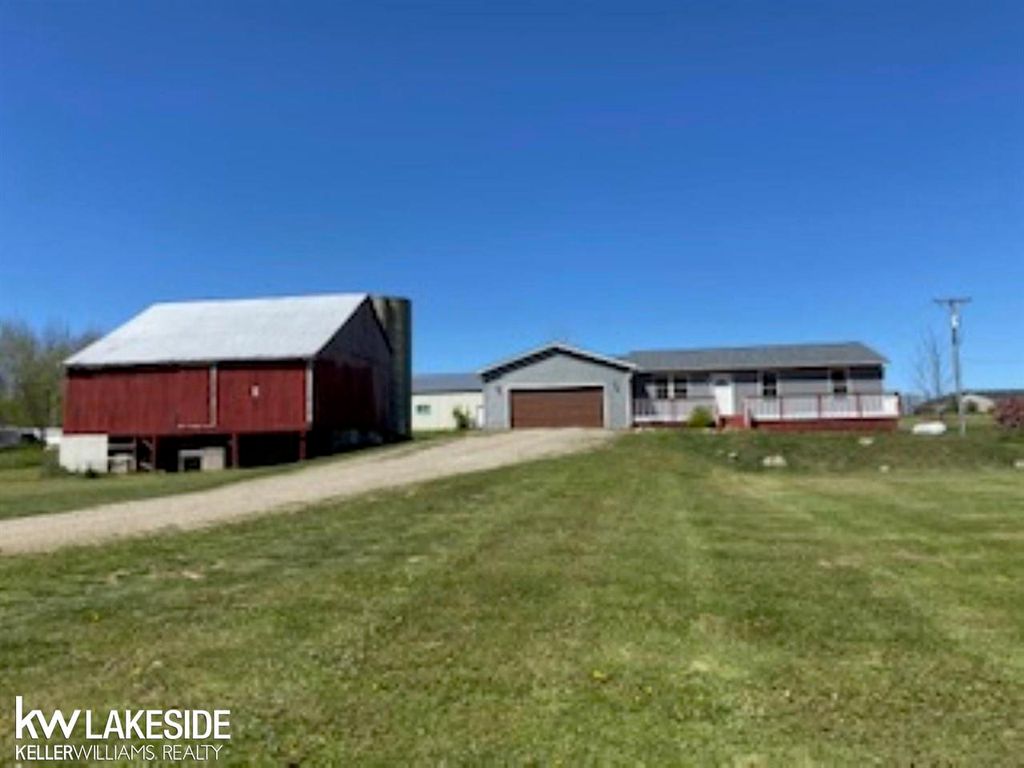 3823 N Summers Rd, Imlay City, MI 48444 Trulia