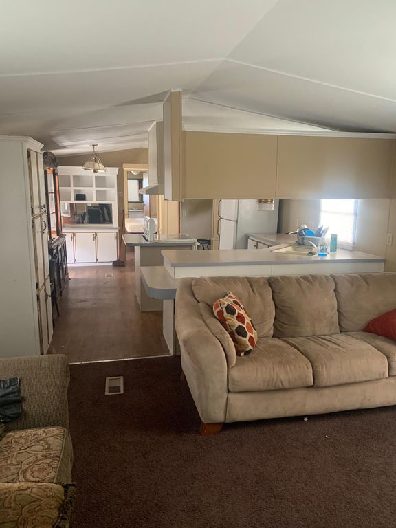 5524 Collins St #A, Lake Charles, LA 70615