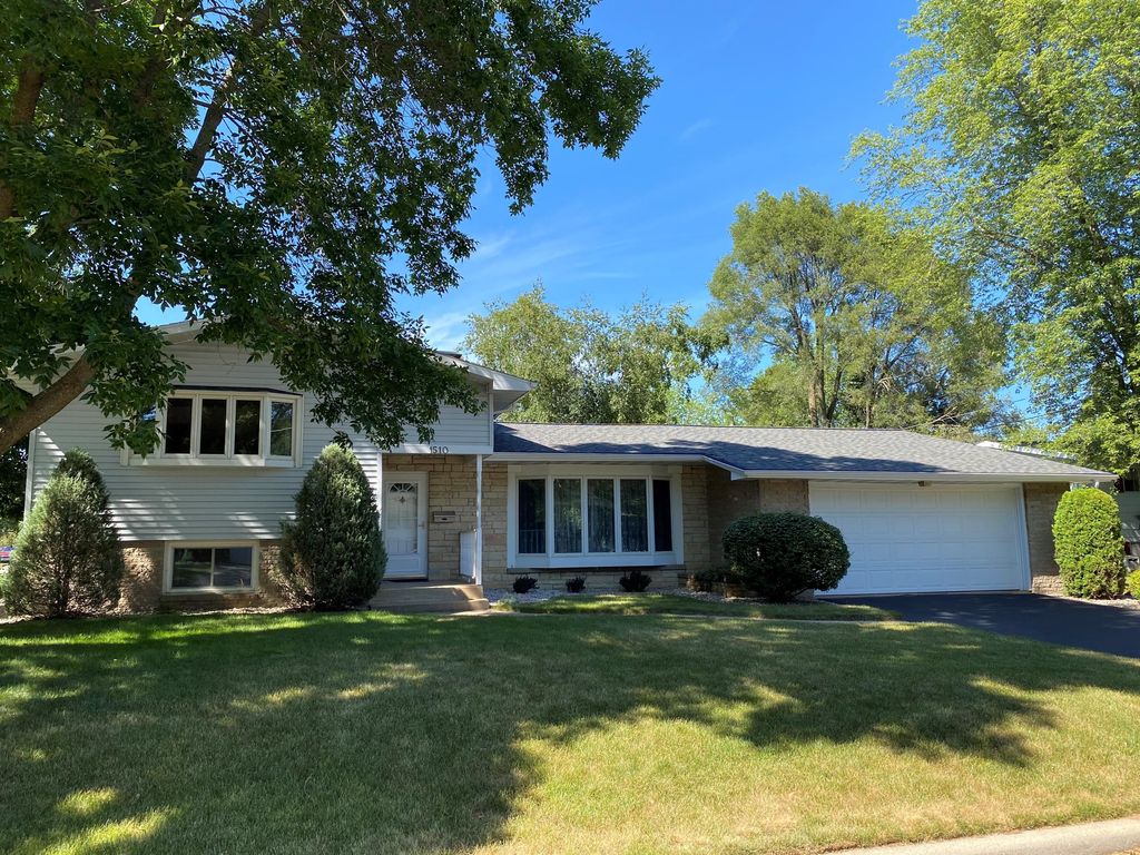 1510 36th Ave, Menominee, MI 49858 Trulia