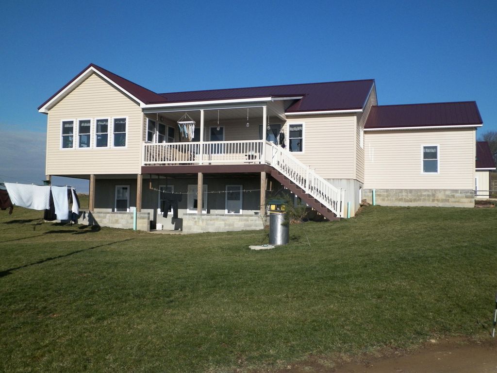 701 Watering Trough Rd, Rochester Mills, PA 15771 2 Bed, 2 Bath