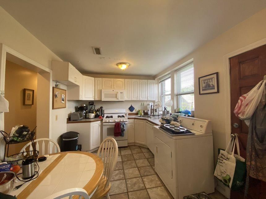 54 Kelly Rd, Cambridge, MA 02139