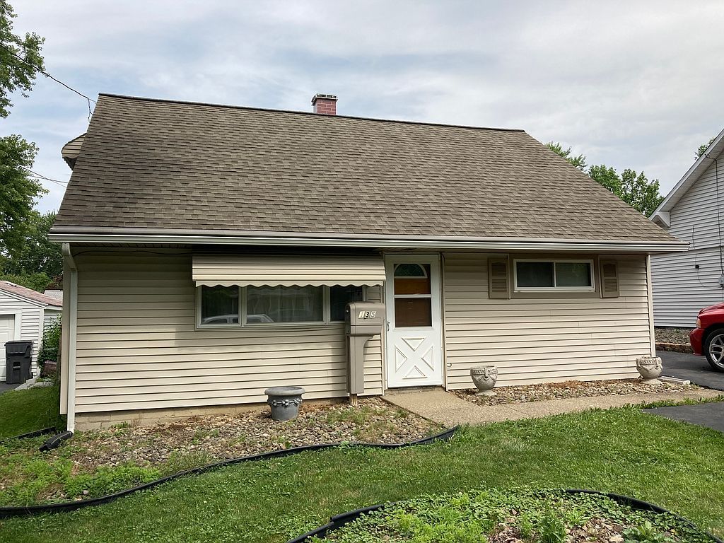 135 Idlewood Rd, Youngstown, OH 44515