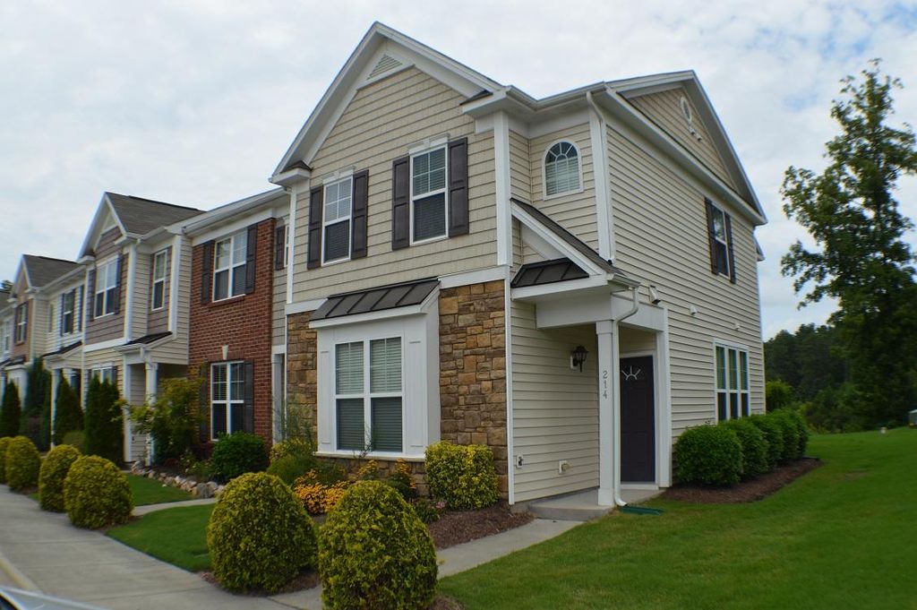 100 Stratford Lakes Dr #214, Durham, NC 27713