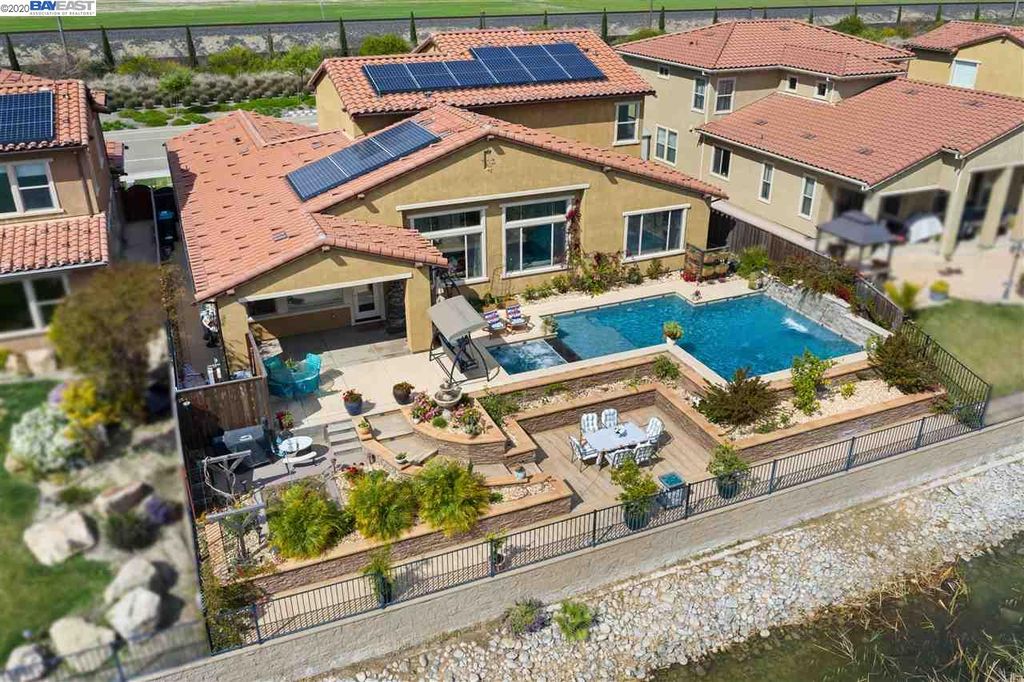 4192 Chiavari Way, Manteca, CA 5 Bed, 3 Bath Single