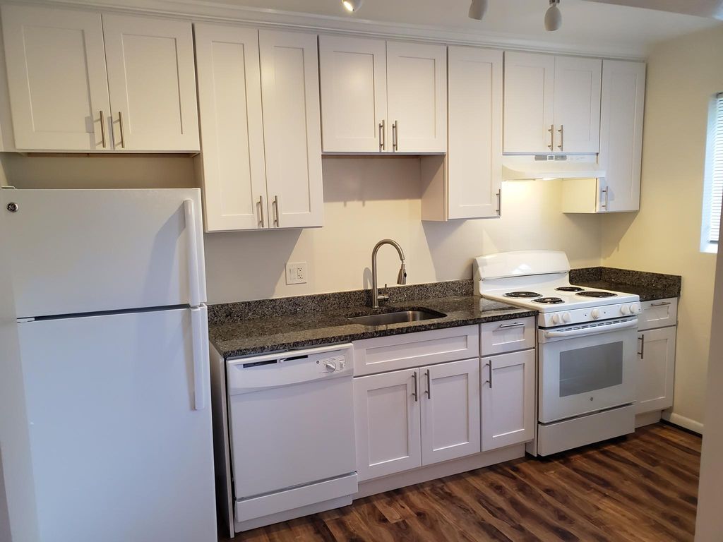 401 E Alexandria Ave #103, Alexandria, VA 22301