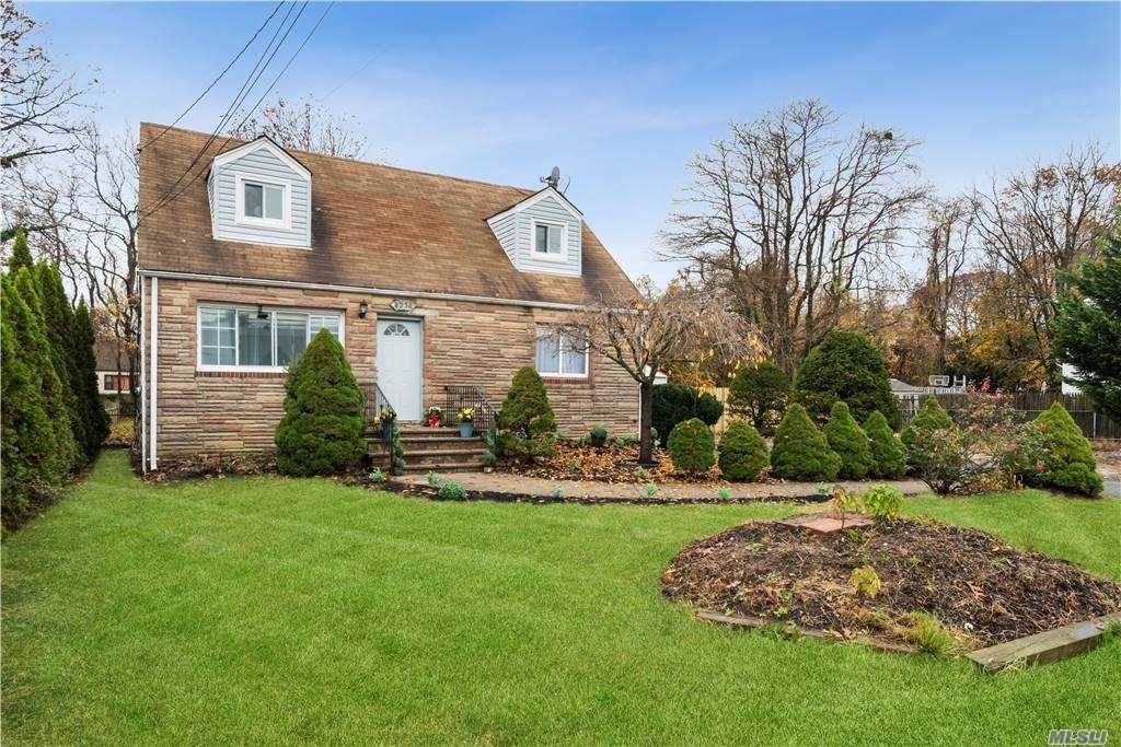 1332 N.Clinton Ave, Bay Shore, NY 11706 Trulia