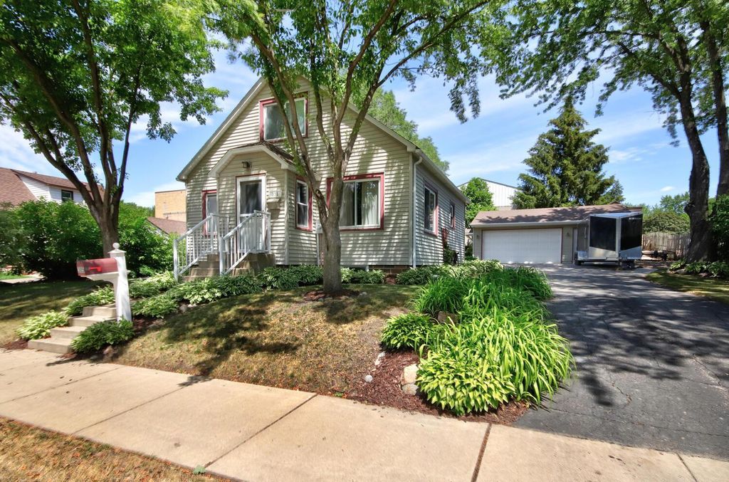 305 1st St SE, New Prague, MN 56071 Trulia