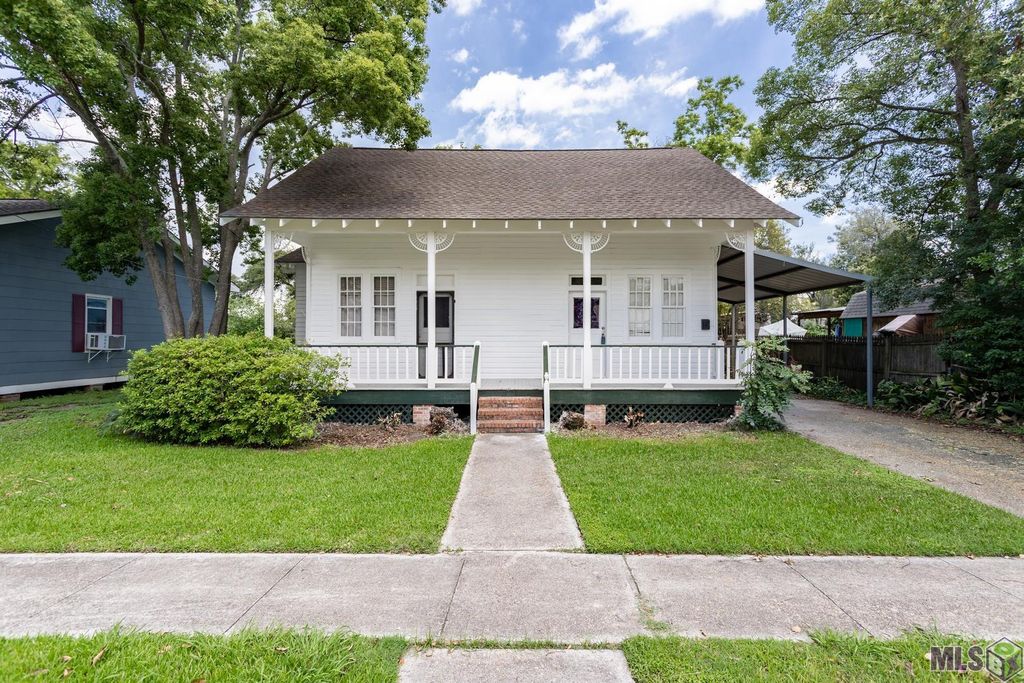 320 Burbridge St, Port Allen, LA 70767 Trulia