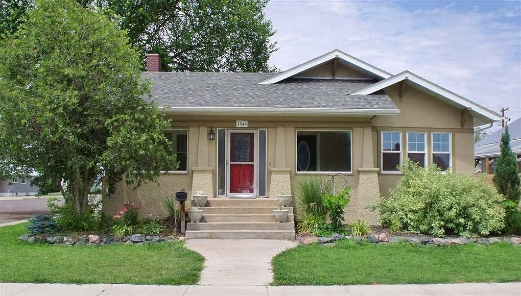 1546 Newton St, Sidney, NE 69162