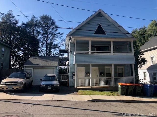 78 Maple St, Meriden, CT 06451