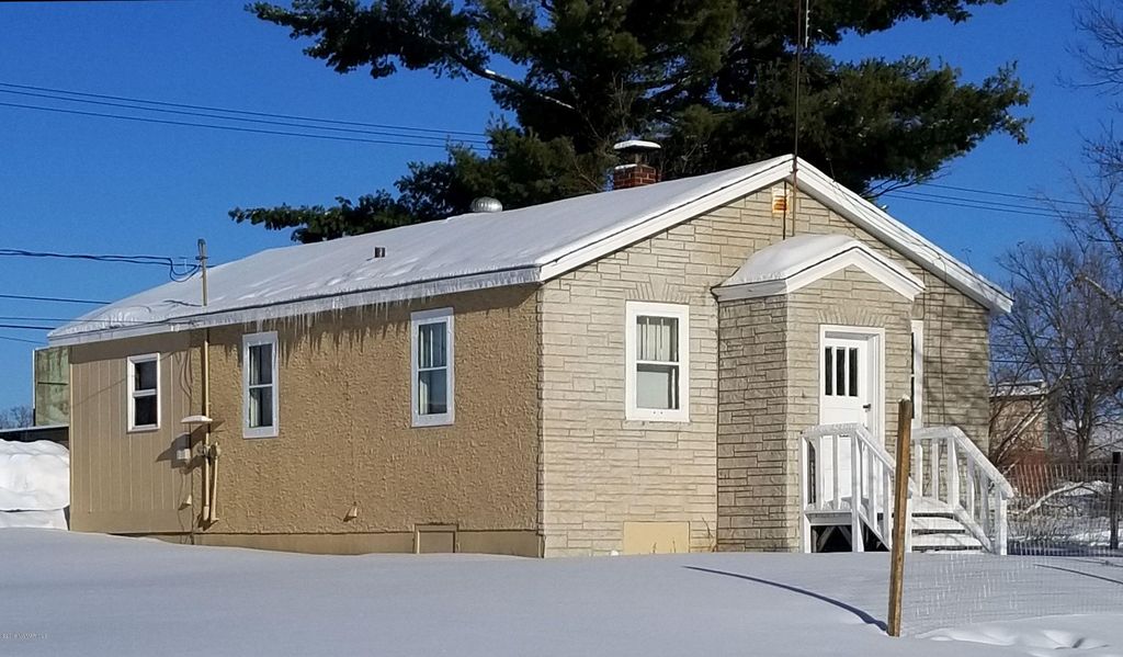 123 1st St NW, Cass Lake, MN 56633 Trulia