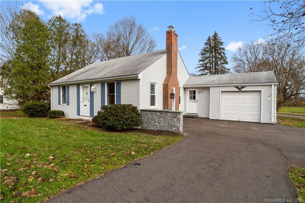 517 Main St, East Berlin, CT 06023
