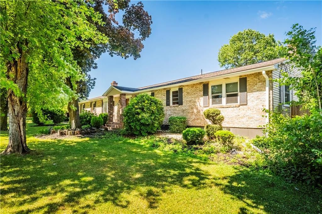 5324 Camp Meeting Rd, Center Valley, PA 18034 See Estimated Value