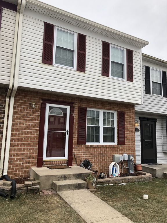43 Chelmsford Ct, Baltimore, MD 21220