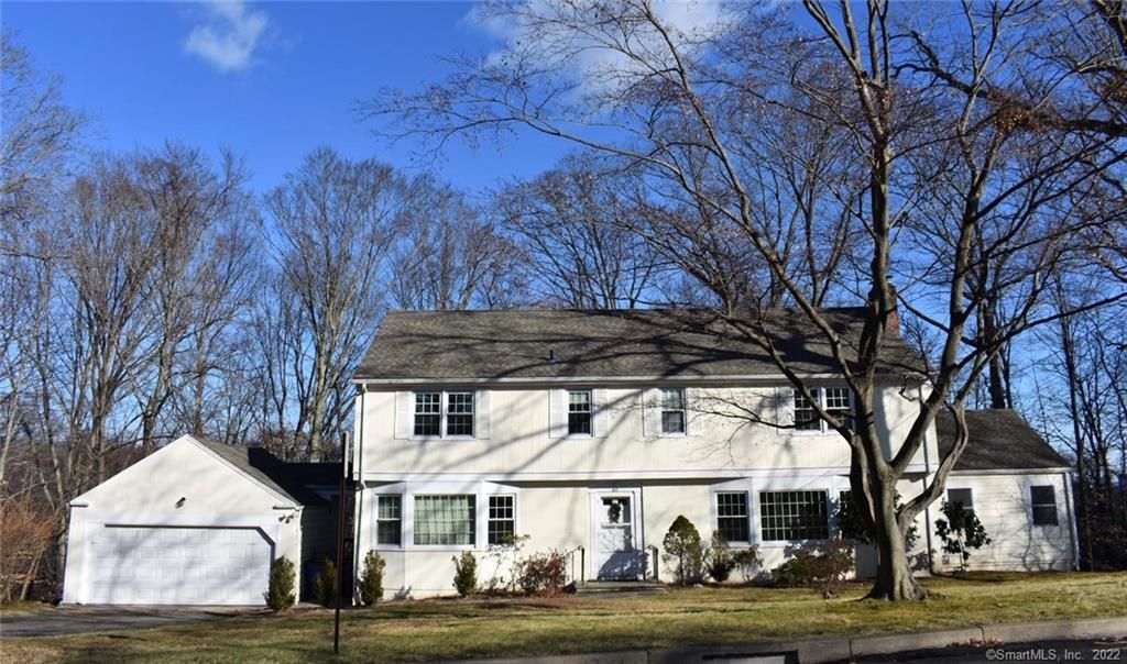 69 Mumford Rd, New Haven, CT 06515