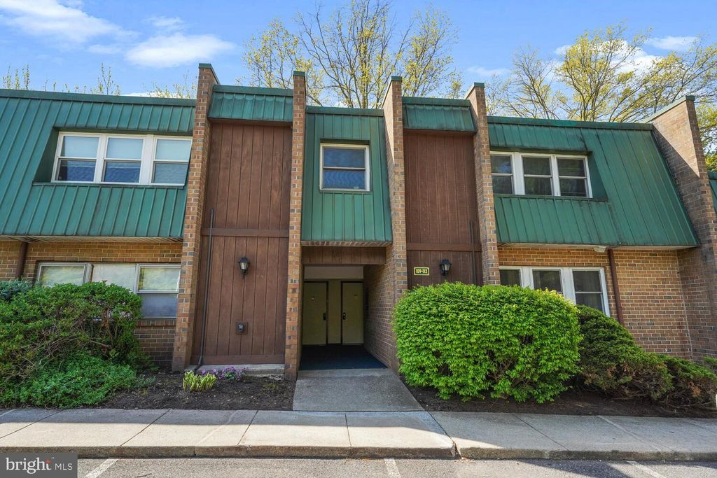 109 Meadowview Ln, Mont Clare, PA 19453 Trulia