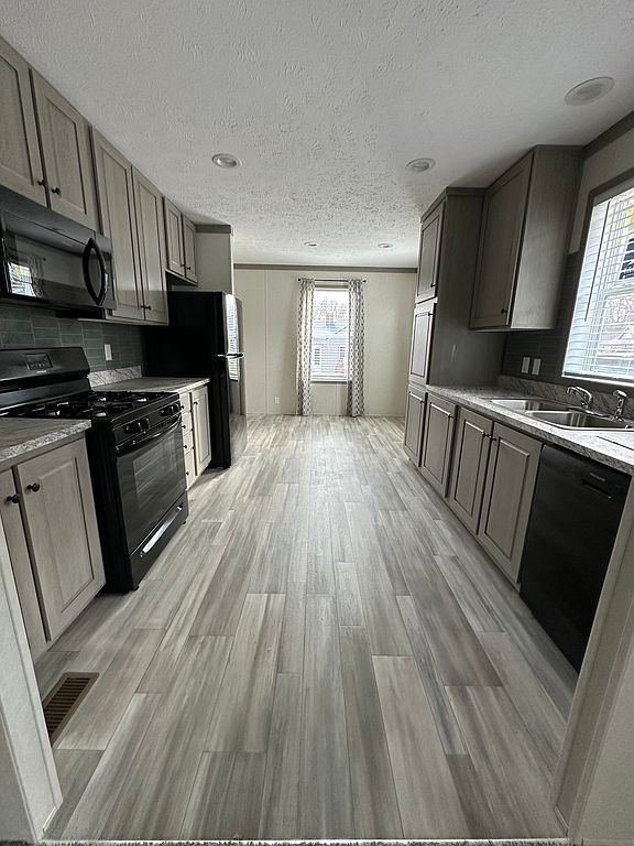 301 N East St 1, Winamac, IN 46996 Trulia