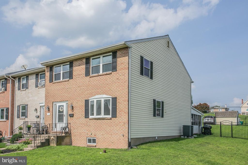 710 Jefferson St, Red Hill, PA 18076 Trulia