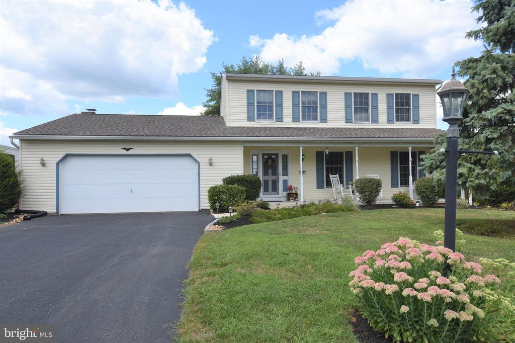 139 Fairway Dr, Dillsburg, PA 4 Bed, 3 Bath SingleFamily Home 50 Photos Trulia