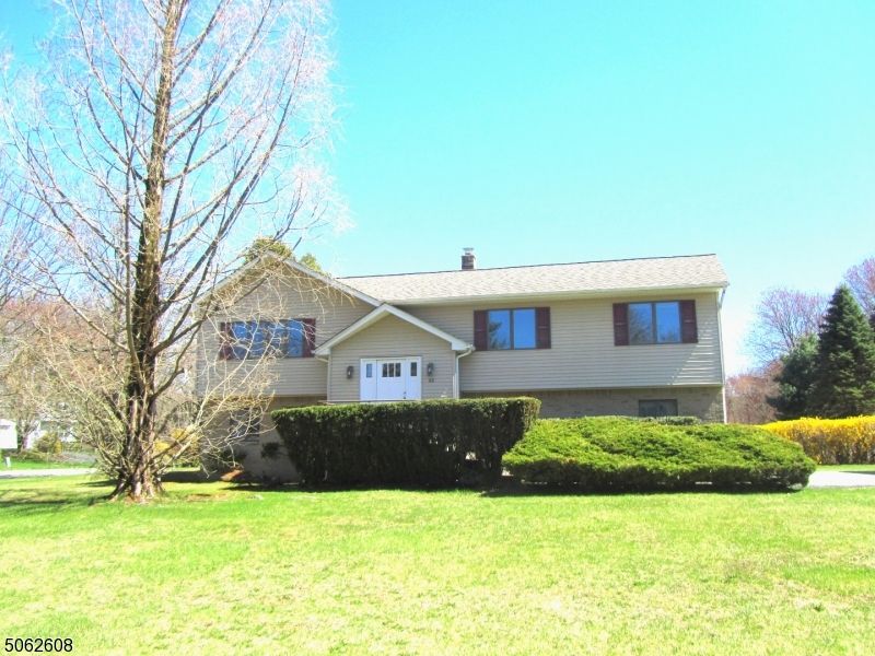 82 Rolling Ridge Rd, West Milford, NJ 07480 Trulia