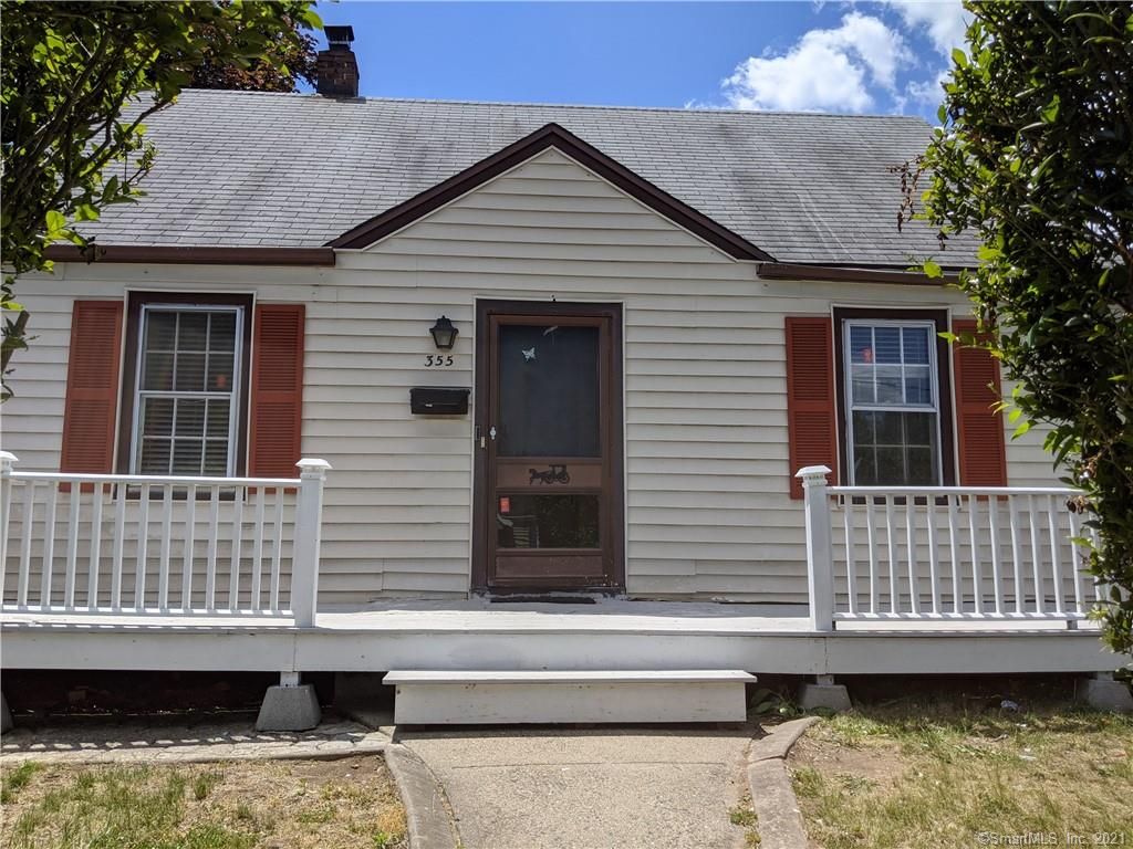 355 Ruth St, Bridgeport, CT 06606