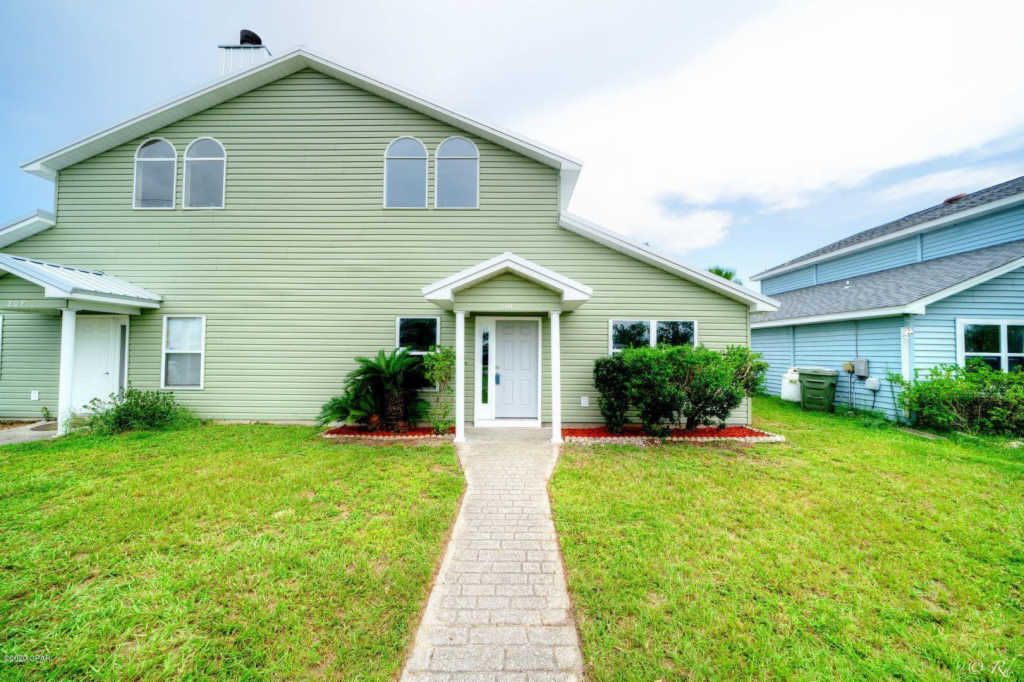 811 W 26th St, Lynn Haven, FL 3 Bed, 2 Bath Townhouse 45 Photos