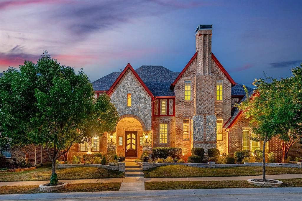2109 Magic Mantle Dr, The Colony, TX 75056