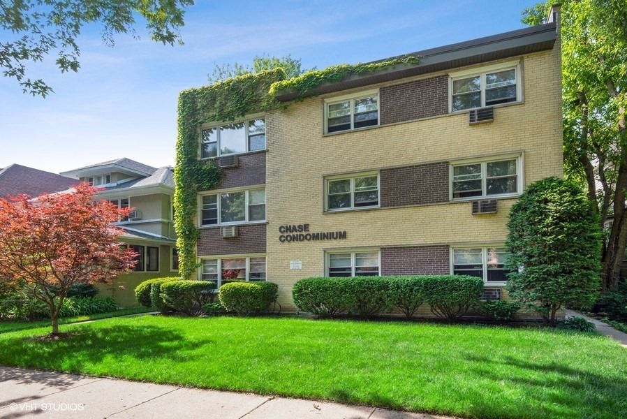 1527 W Chase Ave #1D, Chicago, IL 60626
